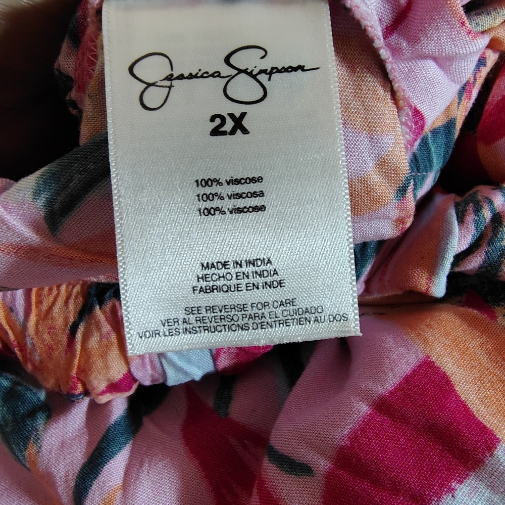 Jessica Simpson Tropical Print Capri Pants – Size 2X – Great Used Condition - Picture 9 of 10